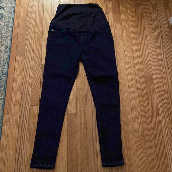 Ingrid & Isabel Maternity Jeans - Picture 1 of 3